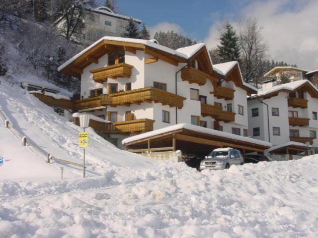 Ferienwohnung Optimal Kaltenbach Buitenkant foto